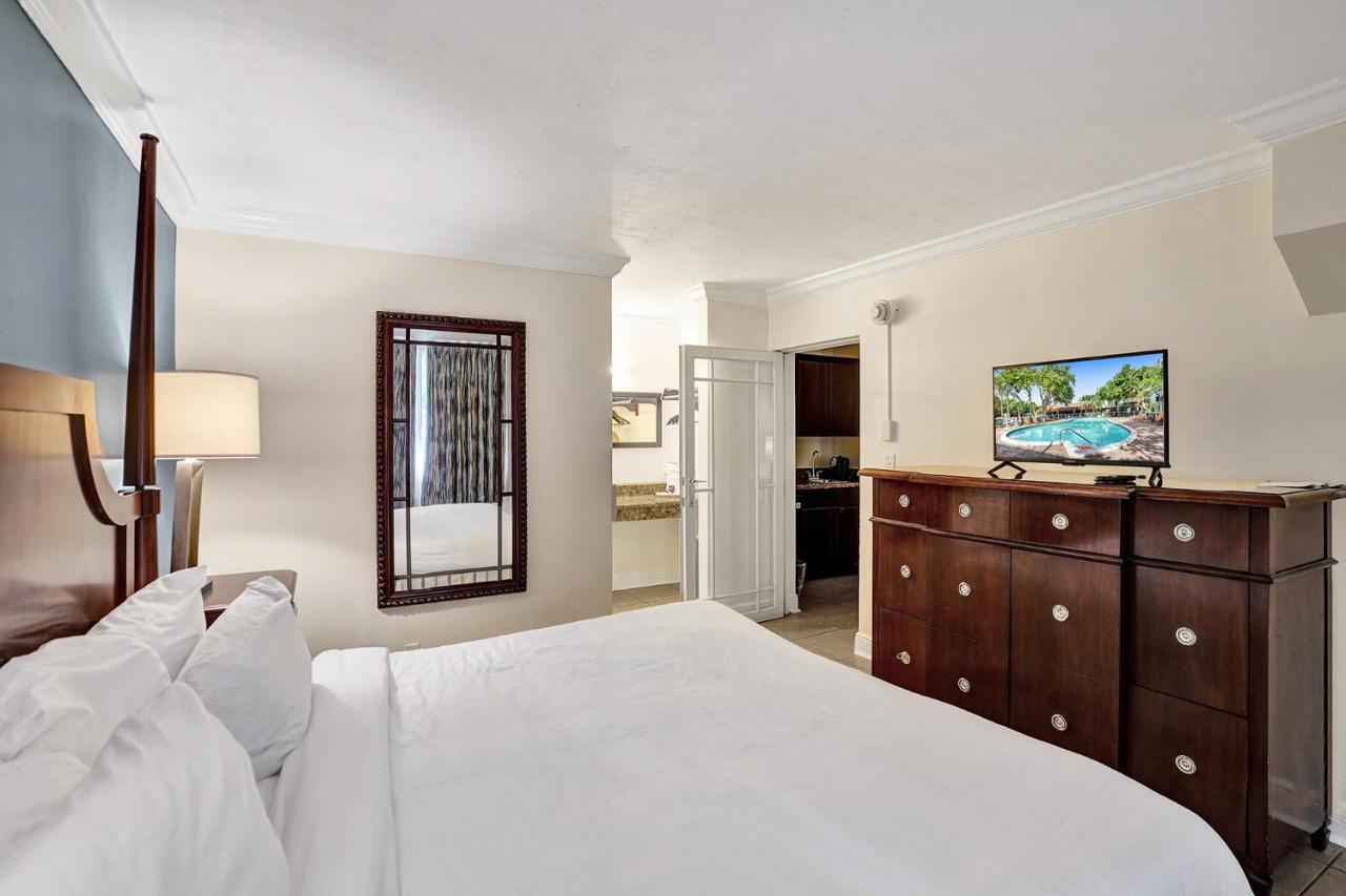ฟอร์ต ลอเดอร์เดล แกรนด์ โฮเต็ล Hotel โอ๊คแลนด์พาร์ค ภายนอก รูปภาพ